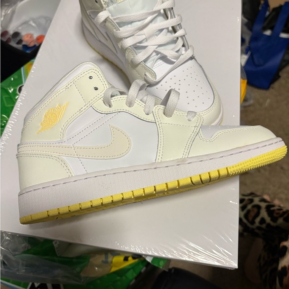Kids Nike White and Yellow Air Jordan Sneakers - Picture 4 of 8